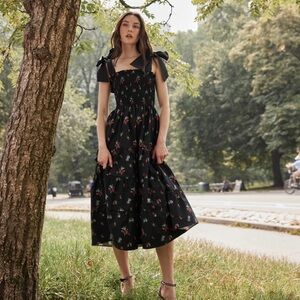 Taffeta tie shoulder nap dress